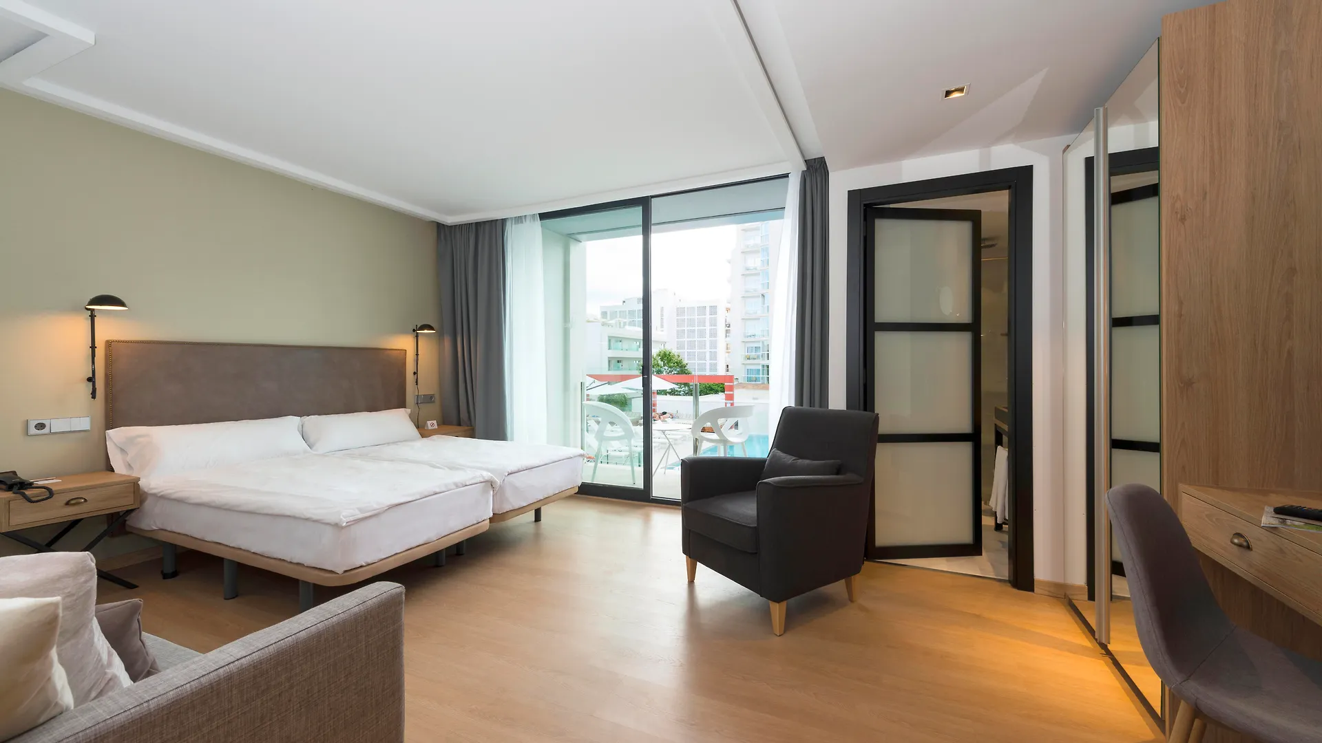 Hotel Kyrat Amarac Suites Cala Millor