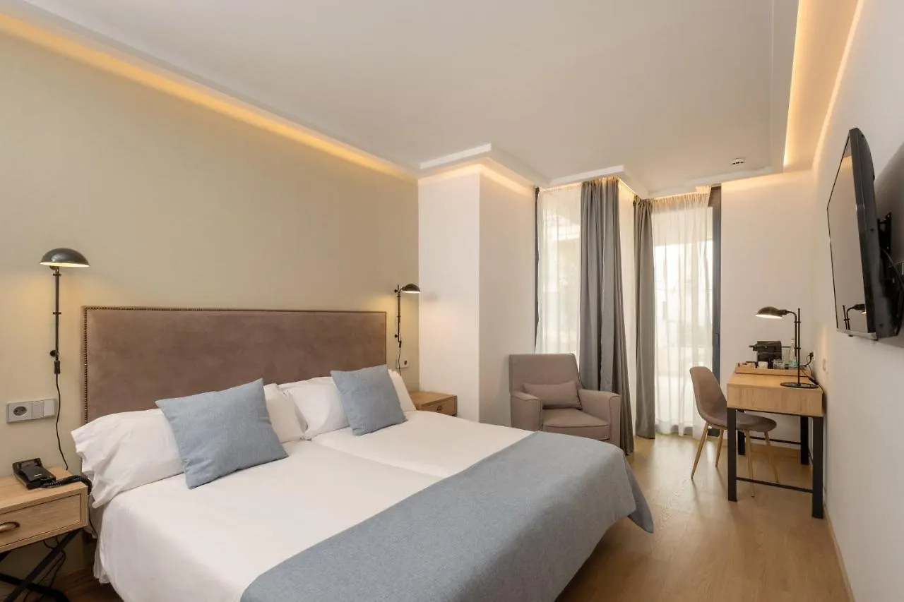 Kyrat Amarac Suites Cala Millor  Hotel