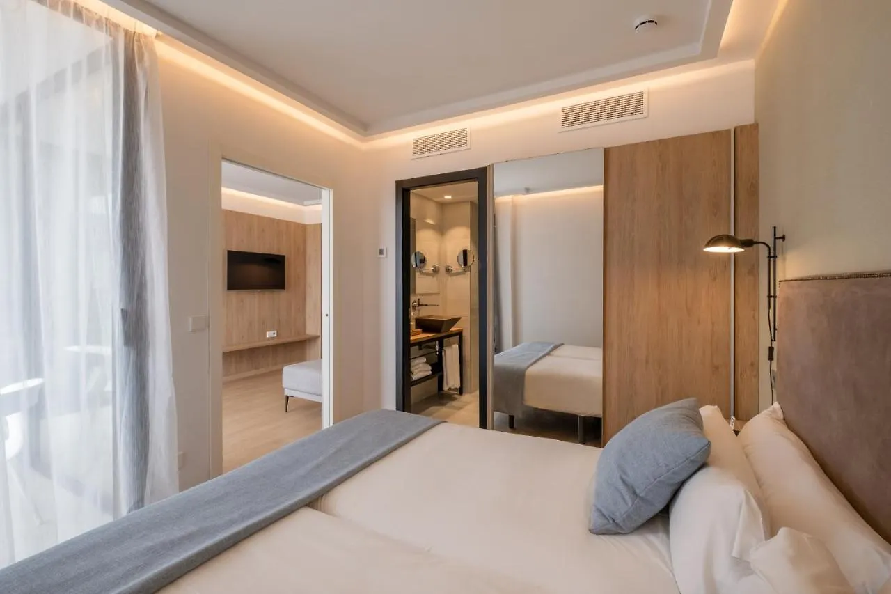 Kyrat Amarac Suites Cala Millor  4*, Cala Millor (Mallorca)
