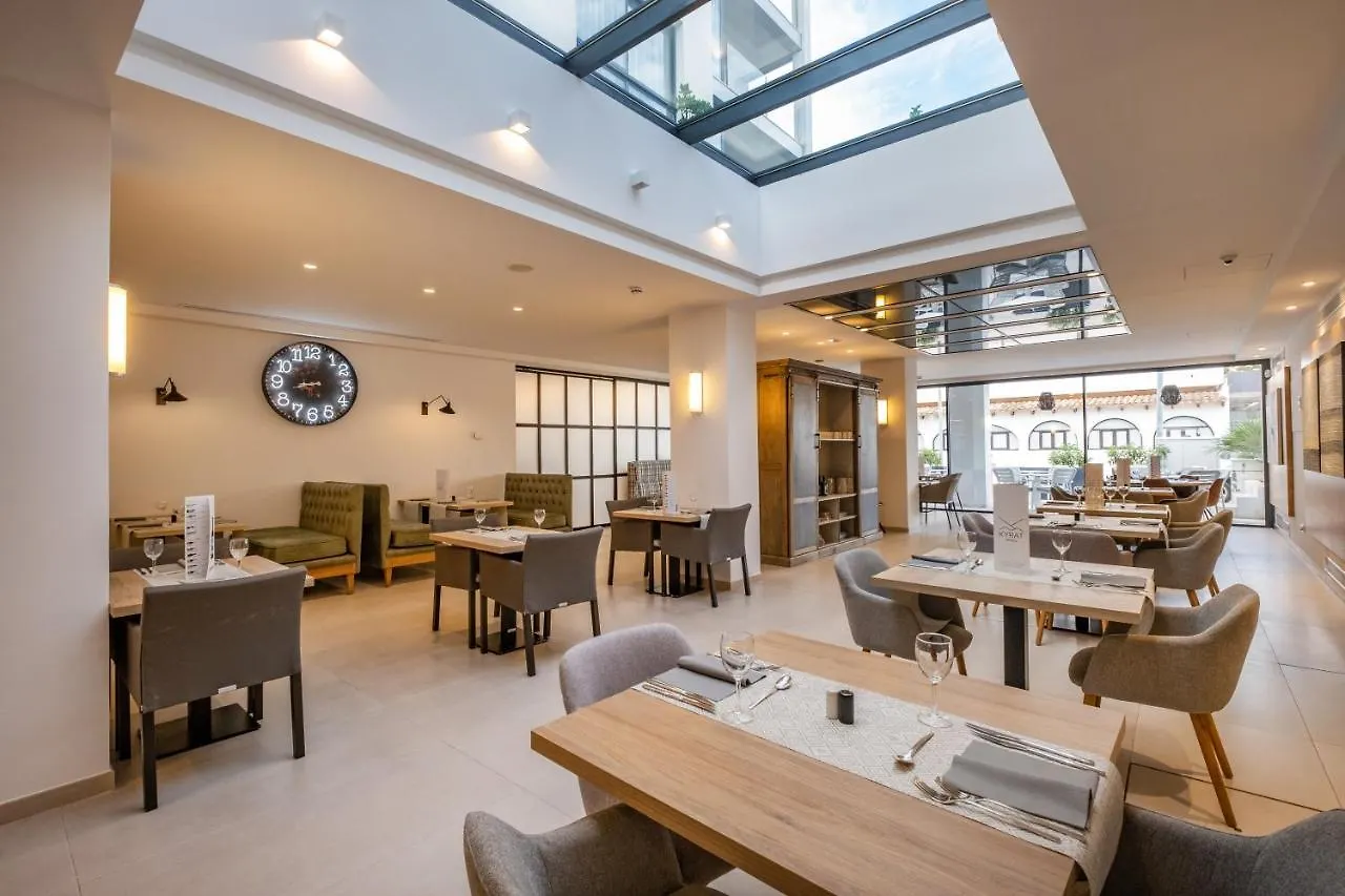 Kyrat Amarac Suites Cala Millor  Espanha